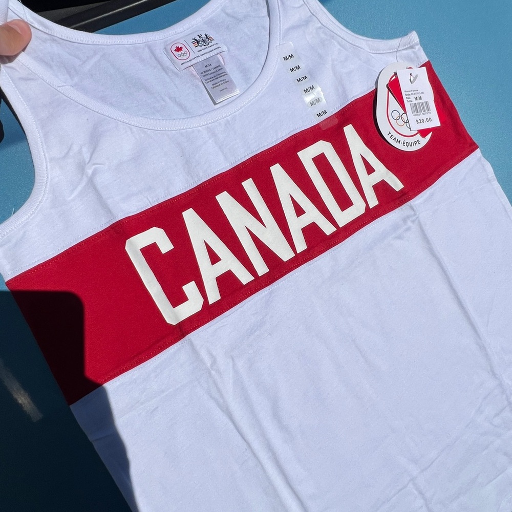 ✨New ✨CANADA 🇨🇦Red & White Tank Top🇨🇦 - Picture 3 of 6
